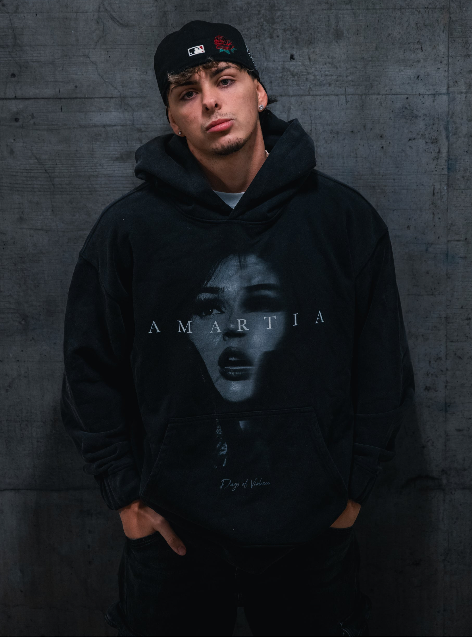 DOV HOODIE